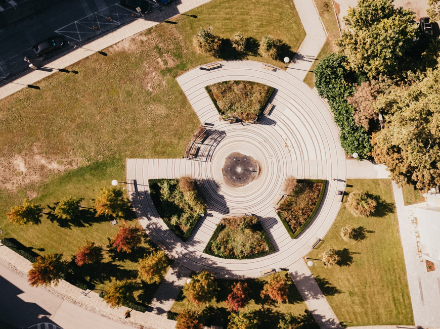 Trường học rợp cờ hoa mừng 50 năm thống nhất đất nước